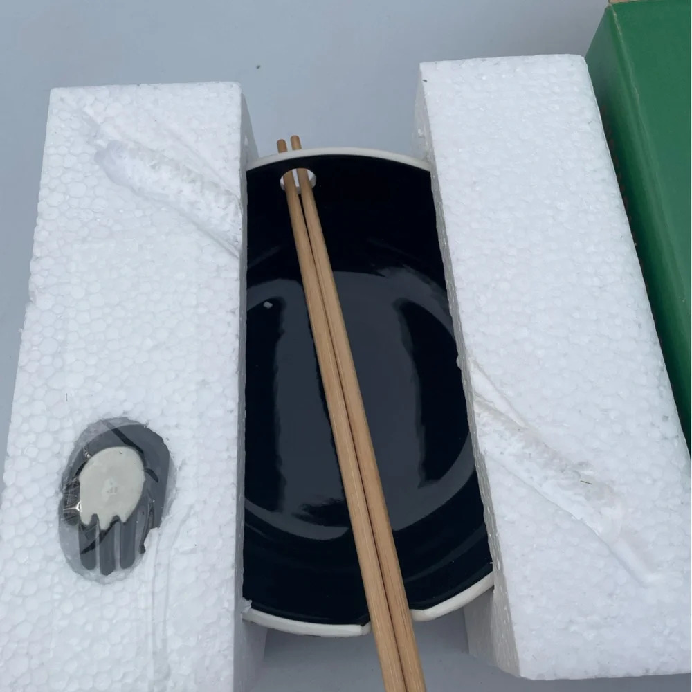 NWT Urban Outfitters Hand Ramen Bowl Set - Picture 10 of 14